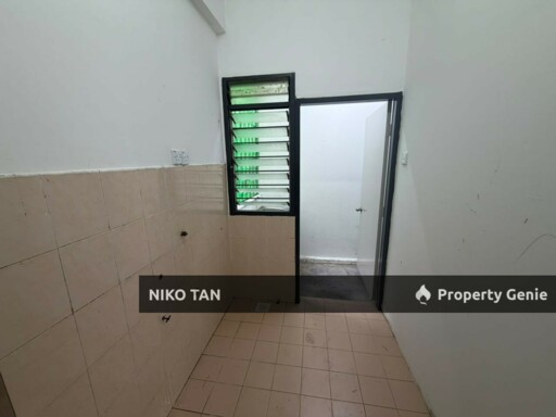 Lavender Park Shop Apt Renovated Taman Putri Kulai