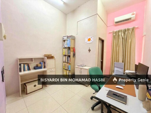 FREEHOLD OPEN, 2 STOREY SEMI DETACHED TAMAN NUSA INTAN, SENAWANG.