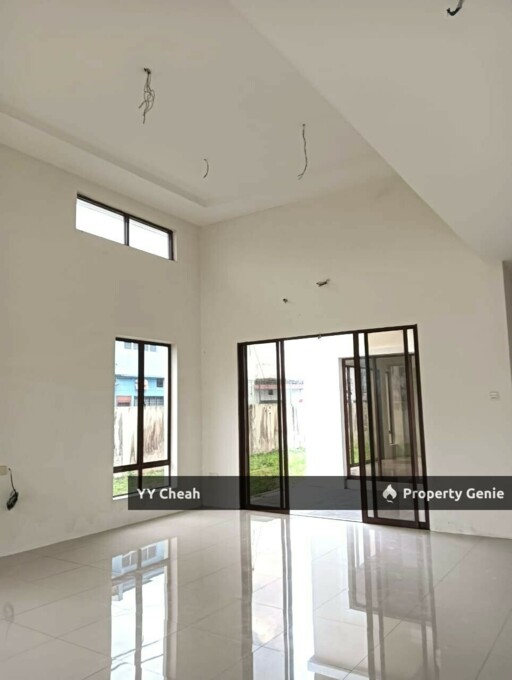 Ipoh Double Storey Unoccupied Bungalow For Sale 10k sq ft