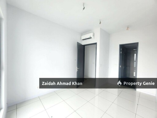THE VALLEY SKYSIERRA SETIAWANGSA KUALA LUMPUR 3 BEDROOM 2 CAR PARK WALKING DISTANCE TO LRT FACING KL LEVEL 15 GOOD VIEW FROM BALCONY
