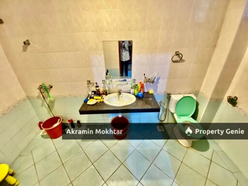 Freehold & Partially Furnished | Double Storey Bungalow [CORNER] Jalan Kent Kampung Datuk Keramat KL