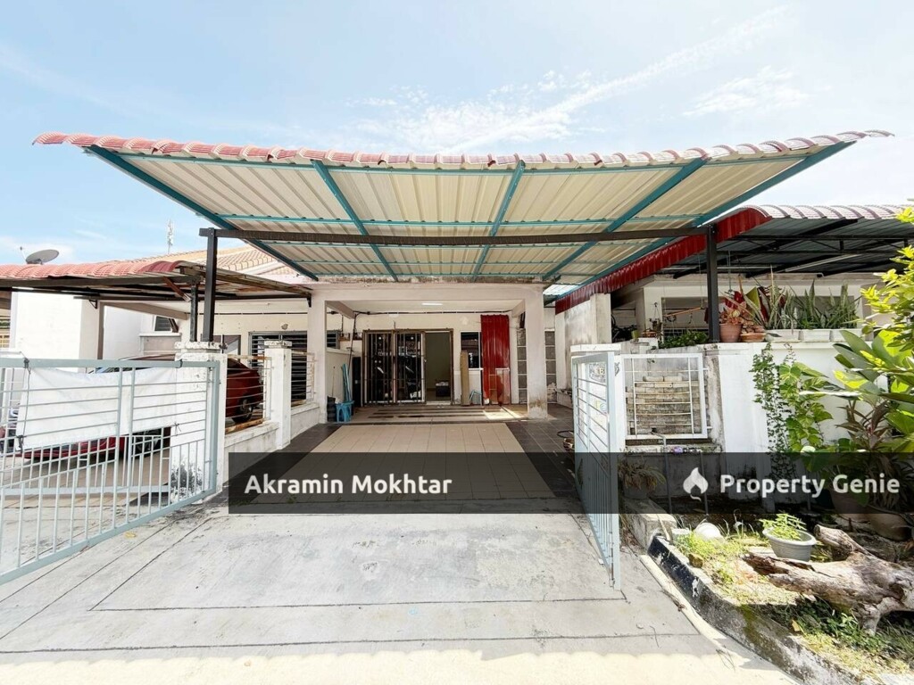 FREEHOLD, GATED & GUARDED | SINGLE STOREY TERRACE,  TAMAN NUSARI AMAN 1,  SENDAYAN, NEGERI SEMBILAN.