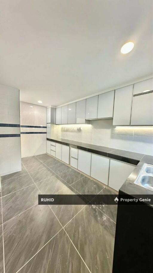 Freehold Single Storey Terrace House | 4 Bedrooms | Fully Renovated | Taman Rinting Masai