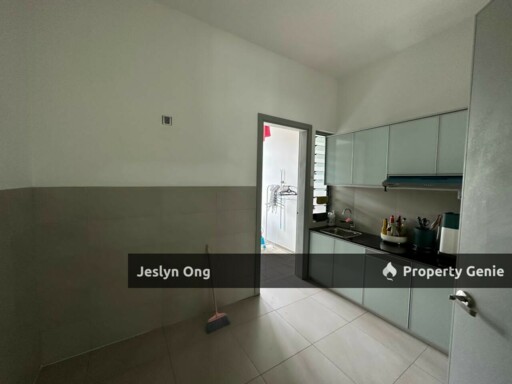 2 Storey Semi D @ Sunway Lenang Heights Taman Molek for Sale