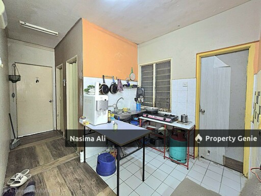 RM190k- Pangsapuri Tanjung Merdeka, 68000 Ampang