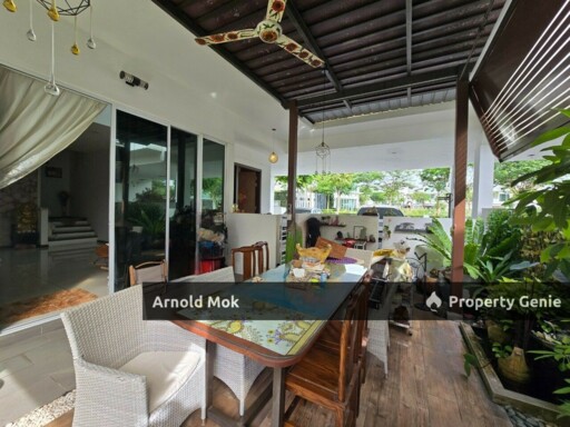 3 Storey Semi-Detached House at Senibong Cove for Sale