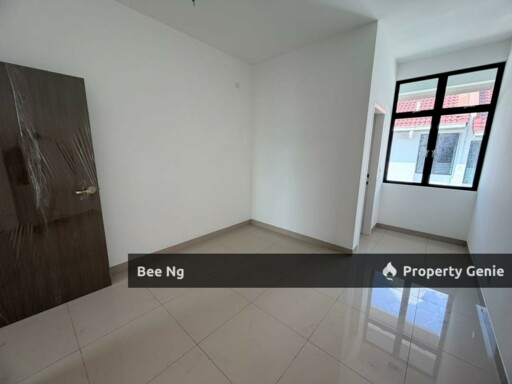 Senadi Hills / Iskandar Puteri / 2 Storey Terrace / Brand New / Unblock / For Sale