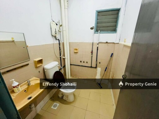 PUTRI APARTMENT SETIAWANGSA WANGSA MAJU