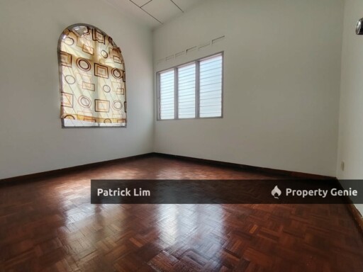 Taman Ujong Pasir 2-Storey Semi-D House