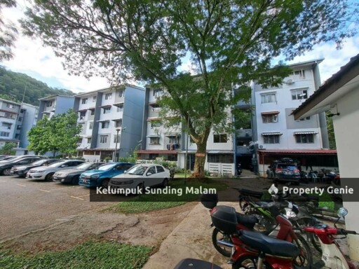 Kelumpuk Sunding Malam