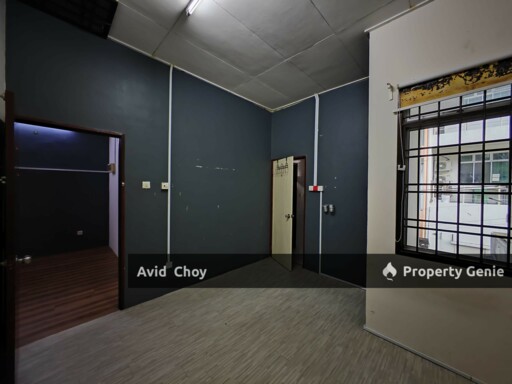 Desa Tebrau, 2 Storey Terrace House (Lower Price)
