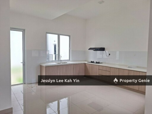 Eco Forest Birchpark, Semenyih Garden Home with 8ft Land