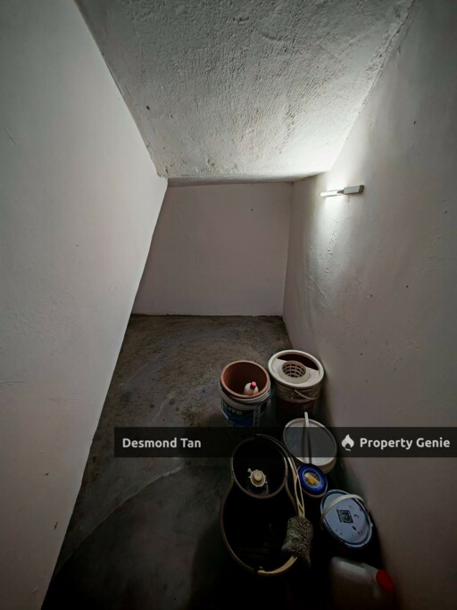 2 Storey Bukit Chedang, Oakland, Kampung Baru Rasah, Seremban (Semi-Furnished)