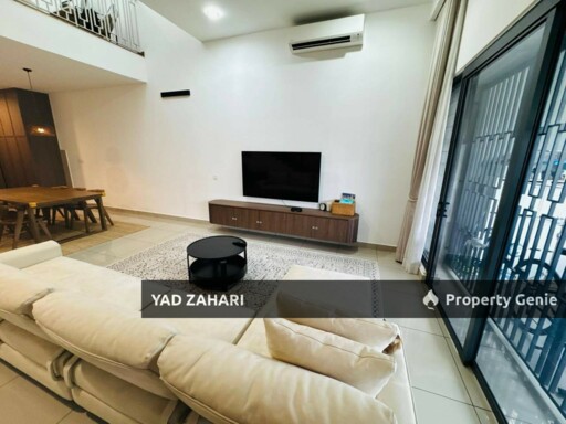 Elmina Green 5, Shah Alam | 2-Storey Terrace 4 Bedrooms | RM870K - Renovated & Partly Furnished