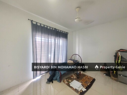 2 STOREY TERRACE TAMAN SAUJANA KLIA, SEPANG .
