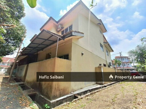 2.5 Storey Terrace Taman Saga Klang