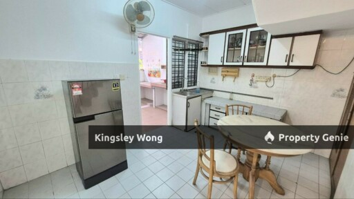 Ipoh Garden 2.5 Storey Terrace House Simple Renovated