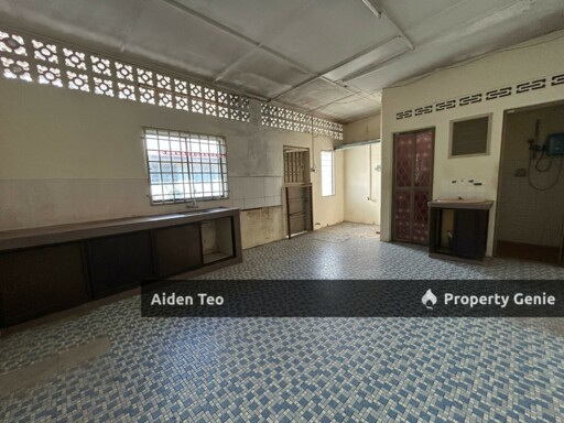 Taman Ujong Pasir For Sale