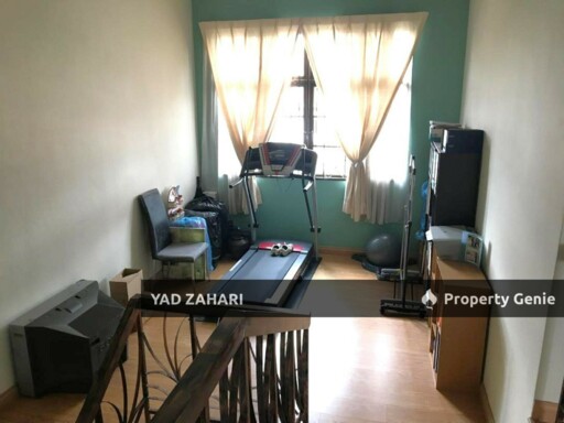 Seksyen 7, Shah Alam | 3-Storey Terrace 5 Bedrooms | RM990K - Below Market and Extended at The Back