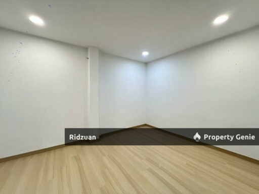 Super Link Double Storey House