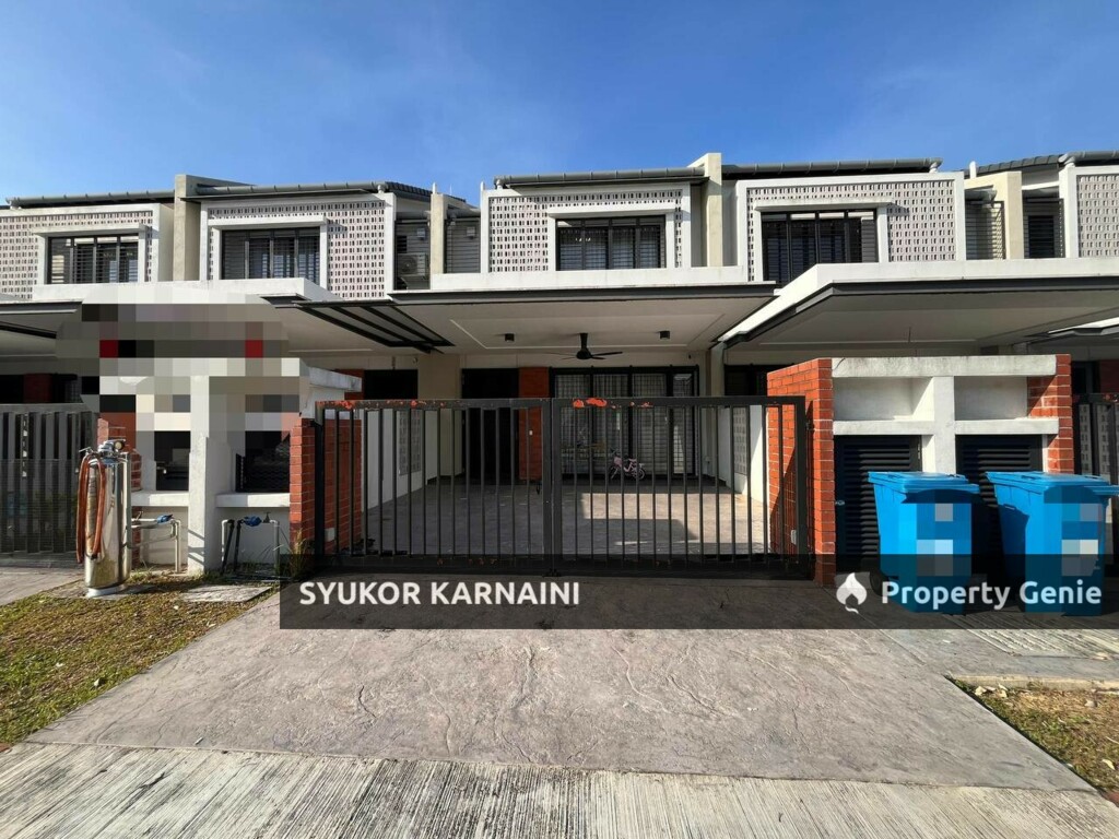 Elmina Green 1 Double Storey Terrace House