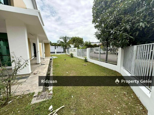 Dato Onn - 2 Storey Terrace House Corner Lot