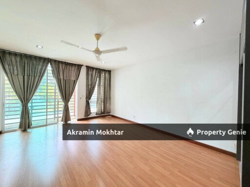 FREEHOLD! 3 Storey Superlink, Cassia Garden Residence, Cyberjaya