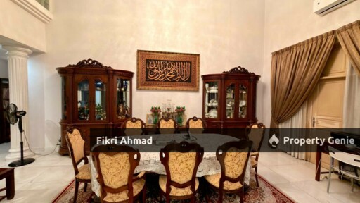 FOR SALE: CORNER 2 1/2 Storey Bungalow Taman Tun Dr Ismail