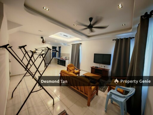 2 Storey Hermoso Forest Height, Broadhill, Arden Hill, Seremban (90% Fully Furnished with Kitchen Table Top)