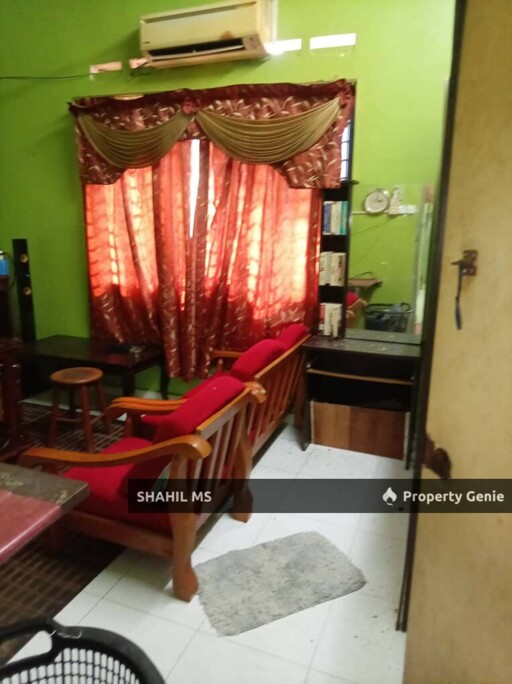 sp0145 || MUAR JOHOR || TAMAN SERI TEMENGGONG || RUMAH TERES DUA TINGKAT || FREEHOLD || BUMI LOT || RM220,000 ||
