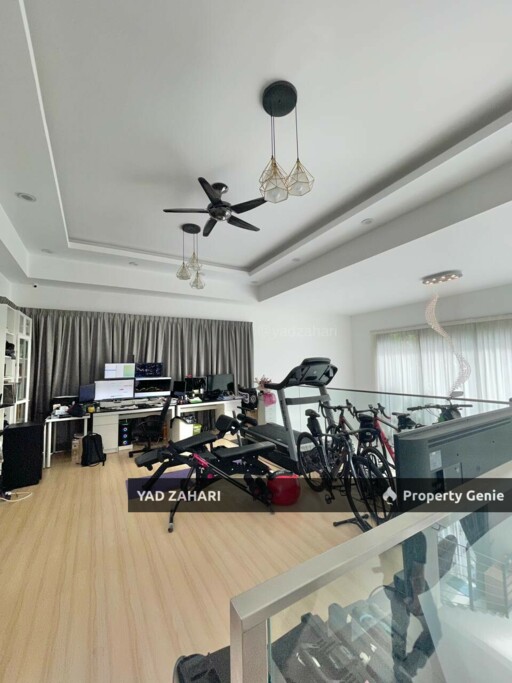 Semi-furnished Double Storey Zero Lot Bungalow Next to the Natural Lake, Perdana Heights