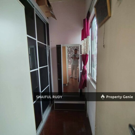 Want to Sell. 2 Storey Terrace House Endlot Taman Permata KL