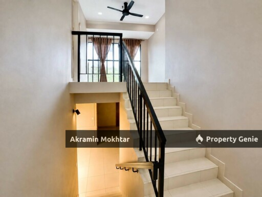 Freehold, End Lot & Renovated | Forest Heights Precint 4 Seremban Double Storey