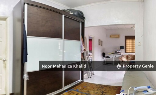 Renovated Semi D, Jalan Suasana, Bandar Tun Hussein Onn, Cheras