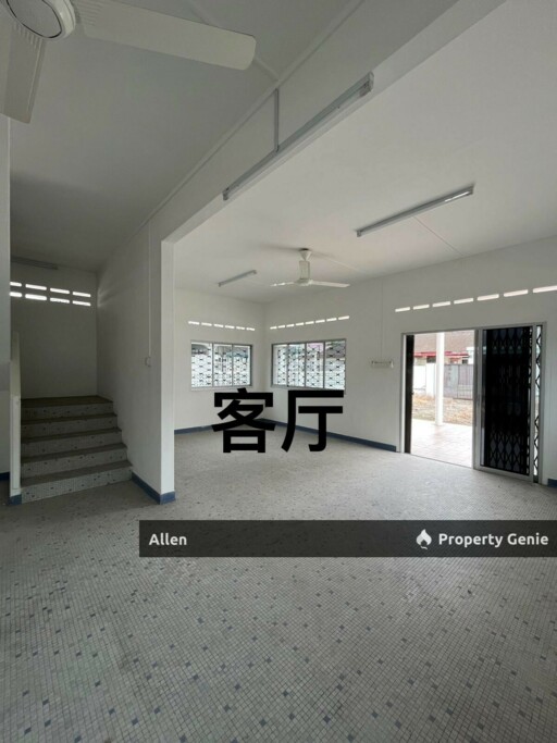 Double Storey Bungalow @ Taman Melodies, JB – Massive Space & Prime Location!