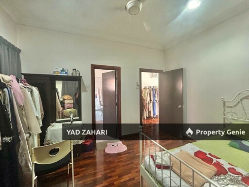 Alam Damai, Cheras | 2.5 Storey Semi D 6 Bedrooms | RM1.89M - Renovated and Extended 2 Rooms & Balcony
