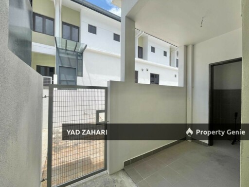 Serenia (Type Anira), Sepang | Double Storey Terrace 4 Bedrooms | RM790K - Facing Open, New Unit & Freehold Individual Title