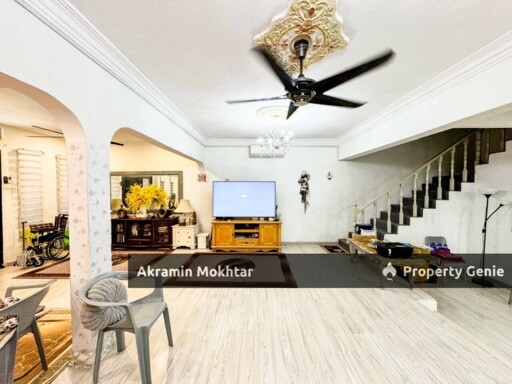 Freehold & Renovated | Double Storey Selayang Indah, Batu Caves