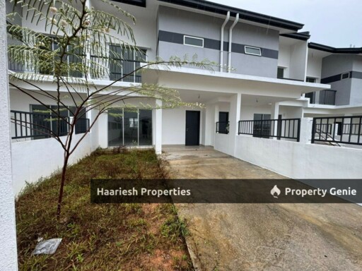 Double Storey House Taman Puncak Warisan