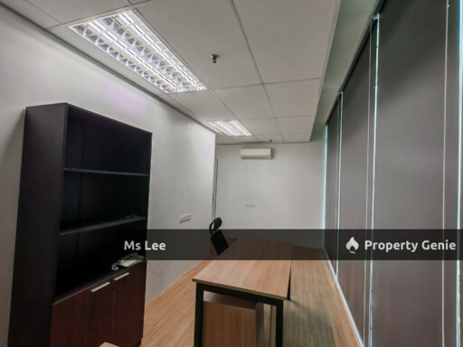 Office Suite 6 RM2180-The Landmark Office @ Bandar Bukit Tinggi 2 , Klang-Ready Now
