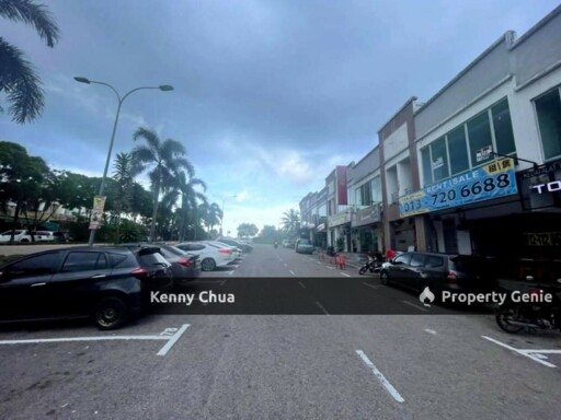 Taman Bestari Indah / Ulu Tiram / Double Storey Shoplot