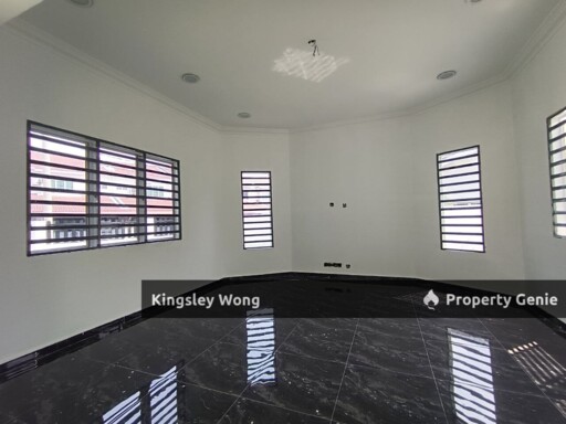 Lahat Sri Wang Single-Storey Intermediate Corner House Good Condition