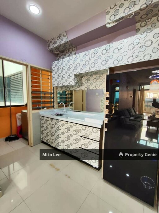Seri Austin Residence Luxury Apartment