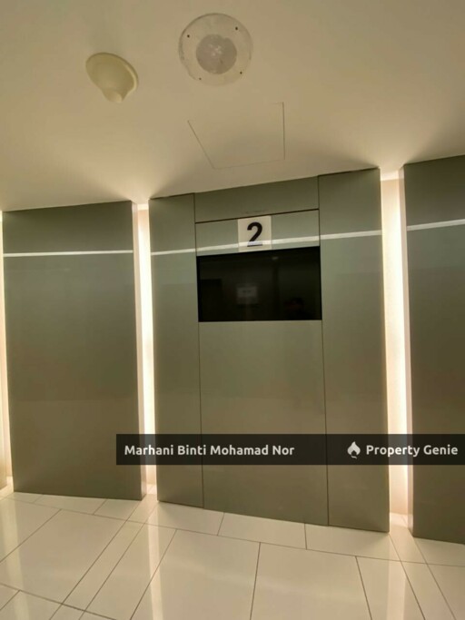 Corporate Office •  TRX Corridor (Level 2) • Fully Fitted