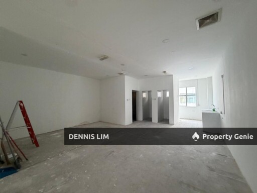 Subang Bestari Seksyen U5 1st And 2nd Floor For Rent