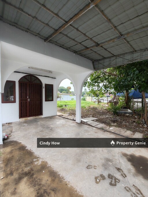 Taman Merdeka Corner Lot