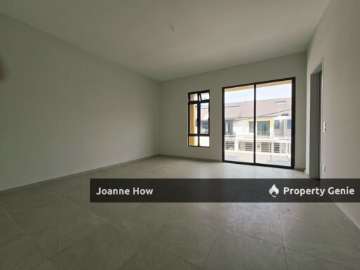 Freehold New Double Storey Terrace Taman Molek Residence Ayer Molek