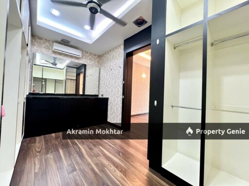 An Exclusive Three Storey Semi Detached House, Seksyen 13, Shah Alam For Sale