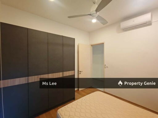 Mirage Residence @ KLCC-Near MRT, Level 10 with Balcony, Good for Investment