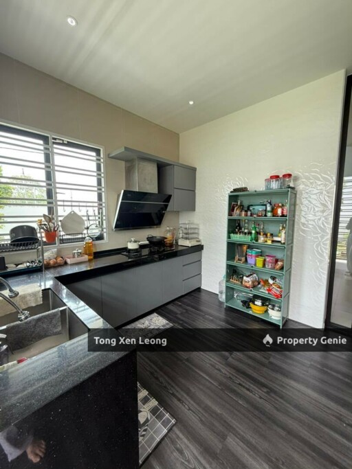 Double Storey Bungalow Freehold Taman Paya Emas, Cheng